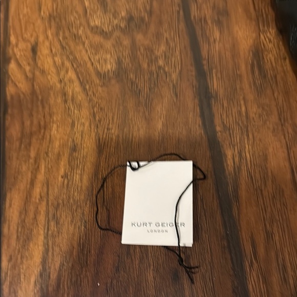 Black Quilted Tote Bag - Picture 2 of 9